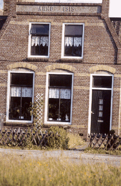 Gevelsteen/opschrift Kanaalweg 92, Harlingen